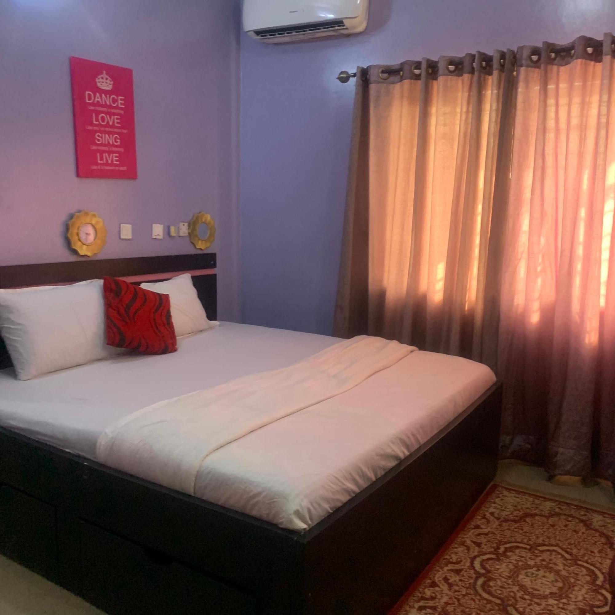 Health Plaza Abuja Aparthotel Exteriör bild