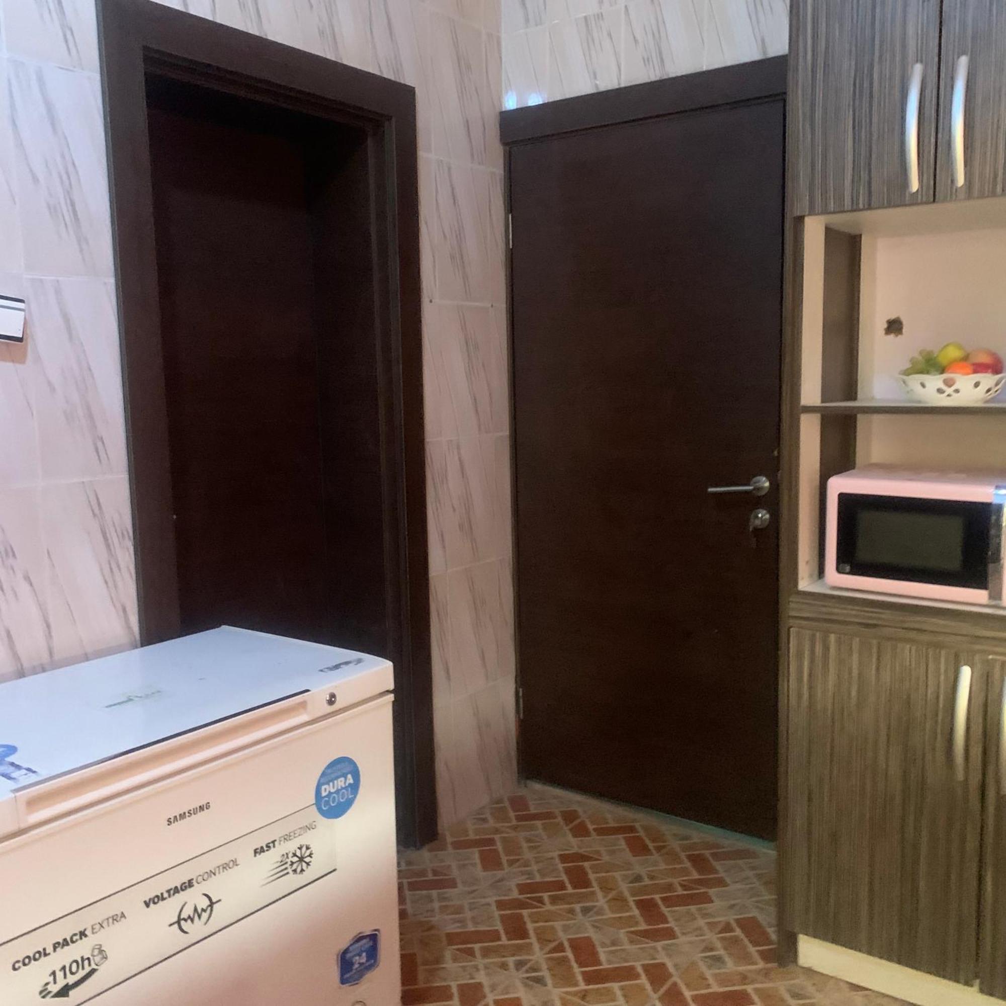 Health Plaza Abuja Aparthotel Exteriör bild