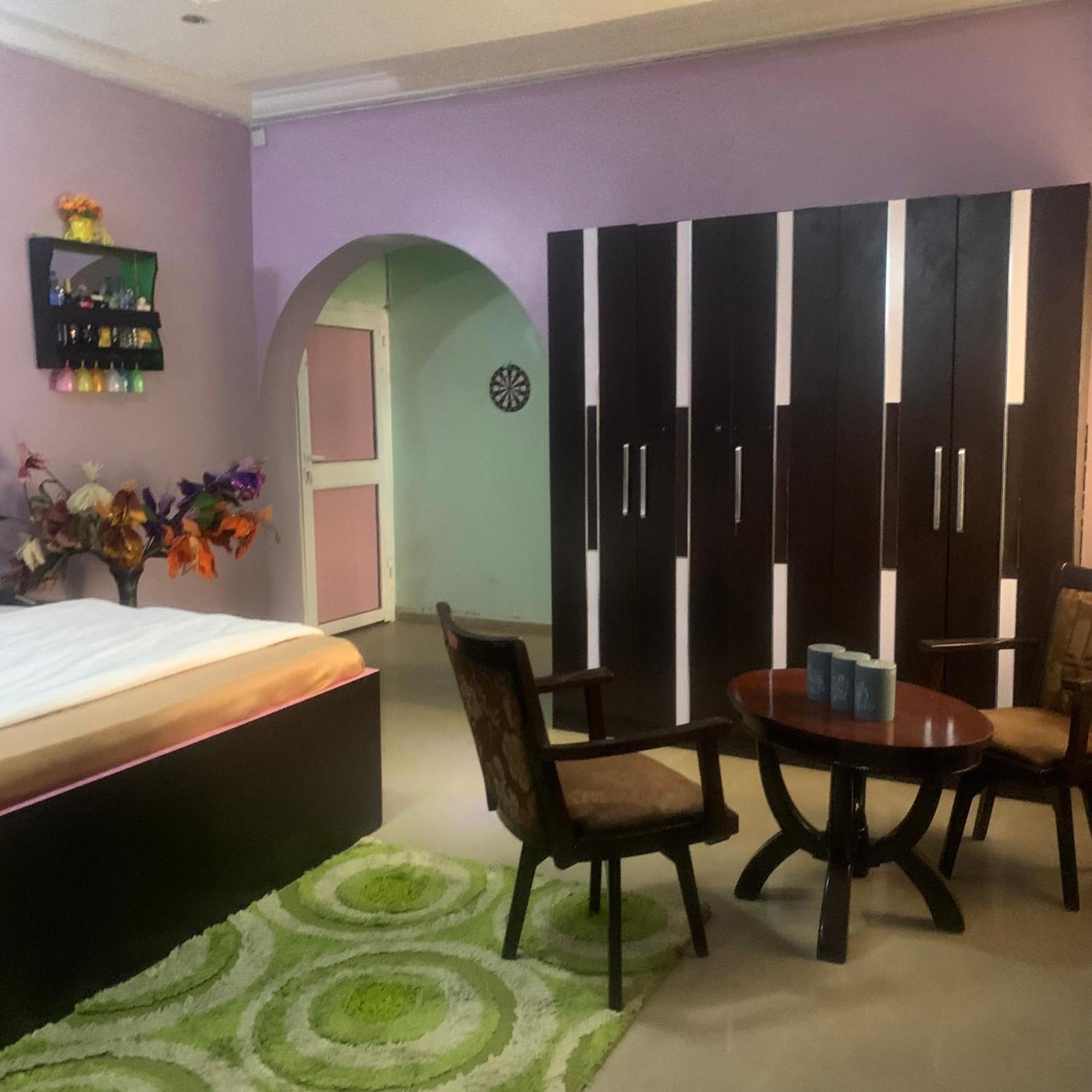 Health Plaza Abuja Aparthotel Exteriör bild